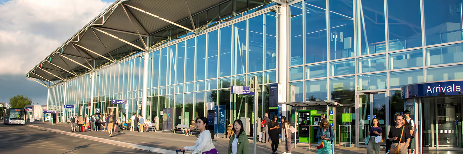 Bristol Havalimanı