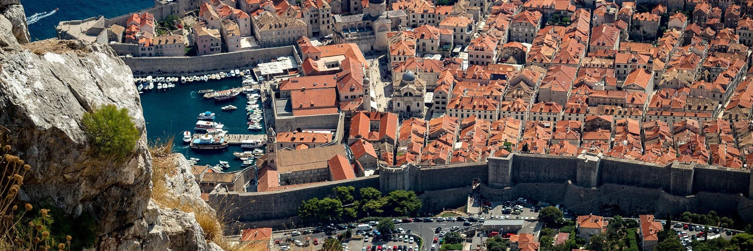 Dubrovnik City Walls: Tarihi Şehir Surları
