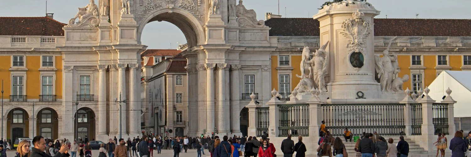 Praça do Comércio: Lizbon’un Ünlü Meydanı