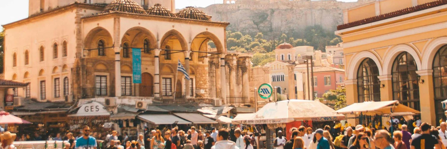 Monastiraki: Atina’nın Canlı Meydanı